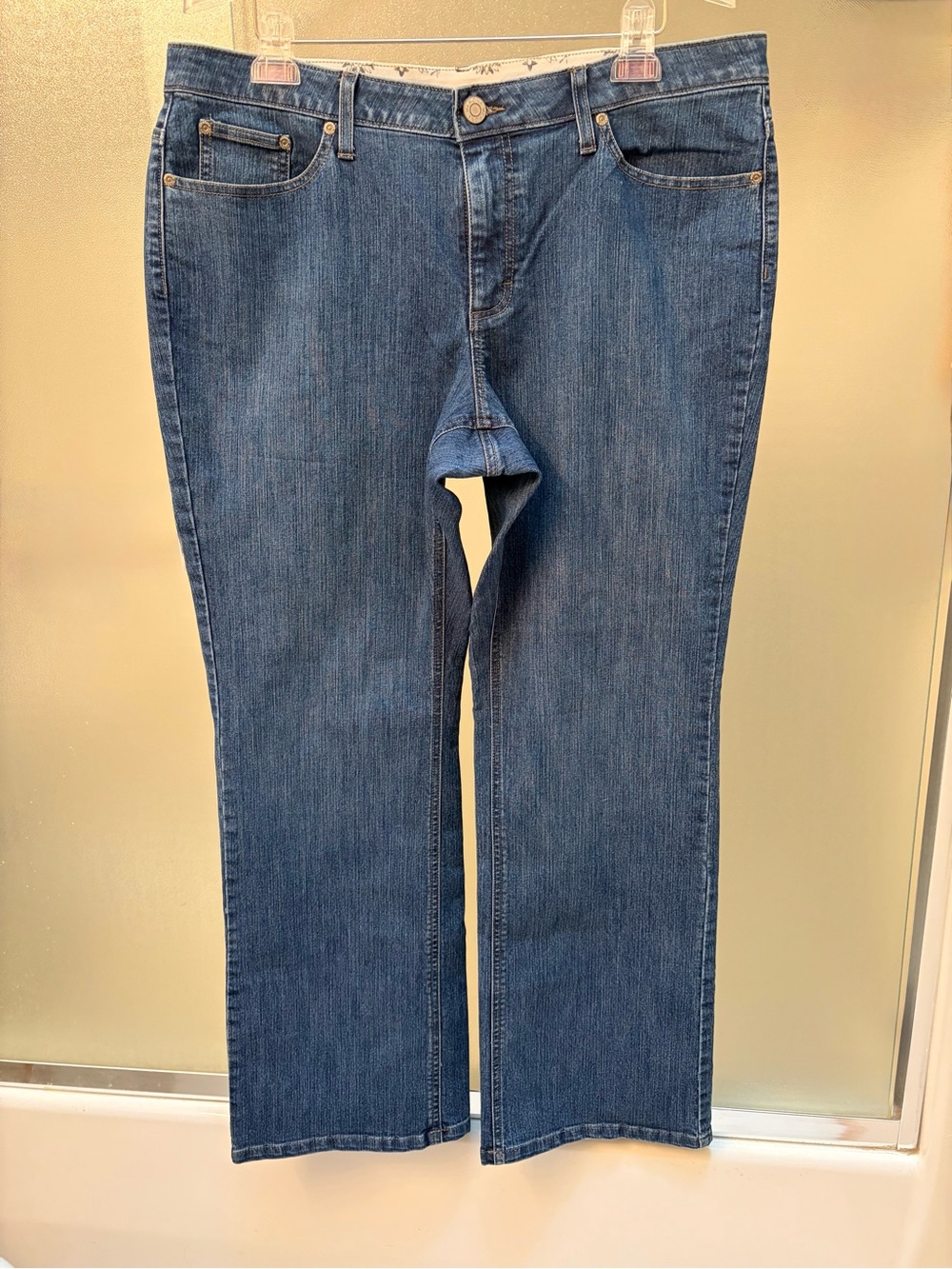 Merona MINT Condition Women's No Gap Waist 16 Regular Bootcut Leg Blue Jeans
